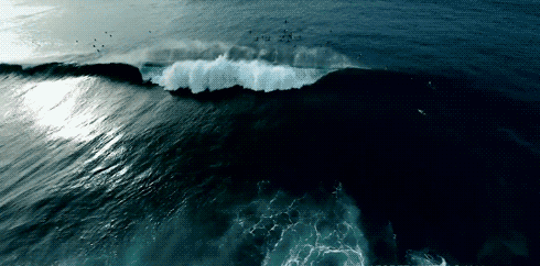 Гиф: Волны океана